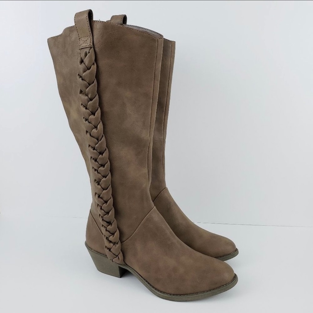 UNLISTED Country Club Brown Faux Leather Boots 8.5